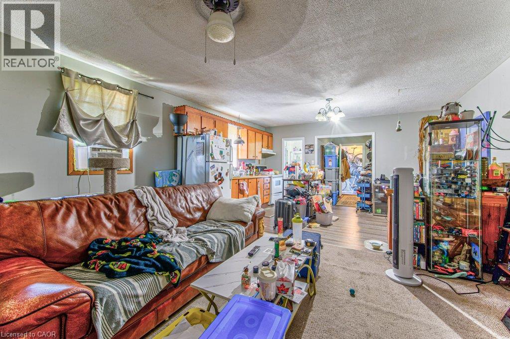 819 DUKE Street thumbnail 39