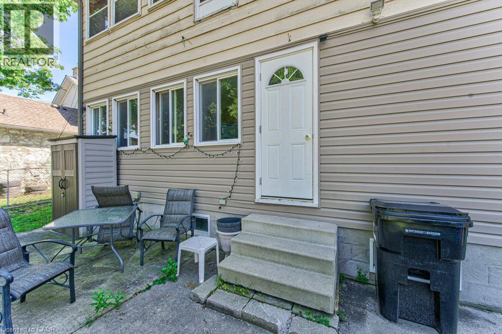 819 DUKE Street thumbnail 44