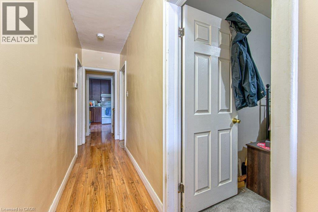 819 DUKE Street thumbnail 6