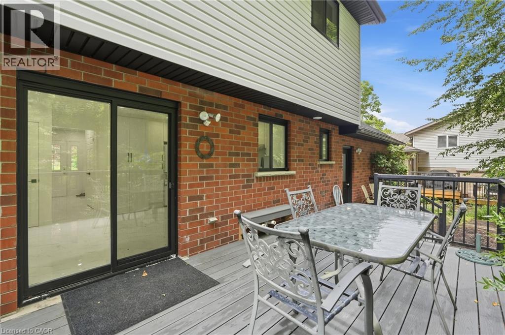 292 THORNCREST Drive thumbnail 35