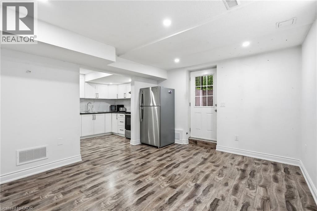 292 THORNCREST Drive thumbnail 39