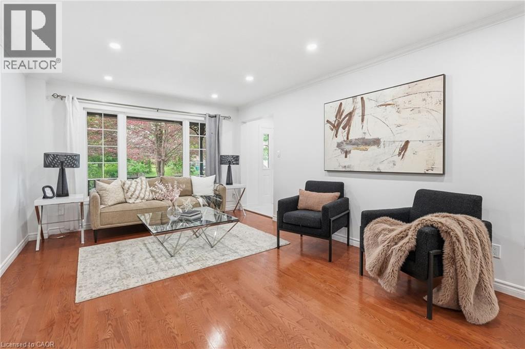 292 THORNCREST Drive thumbnail 14