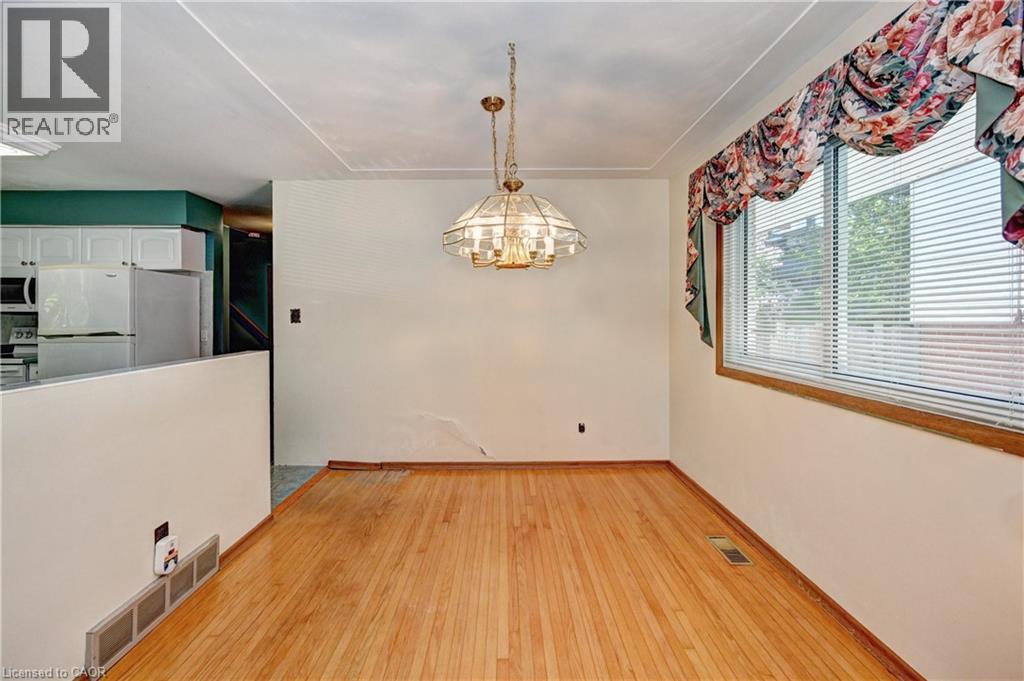 132 FOREST HILL Drive thumbnail 13