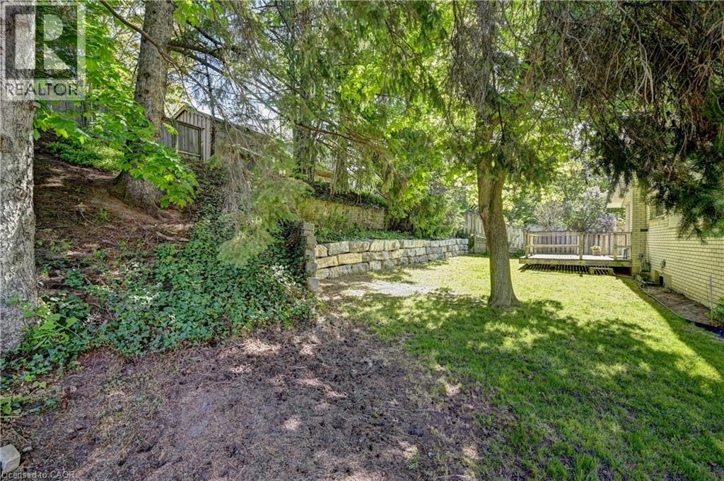 132 FOREST HILL Drive thumbnail 37