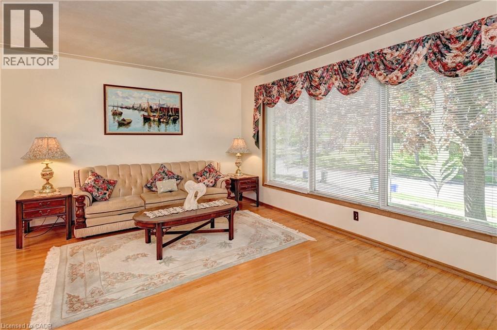 132 FOREST HILL Drive thumbnail 8