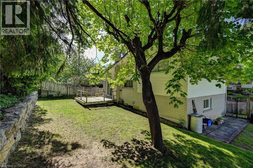 132 FOREST HILL Drive thumbnail 42