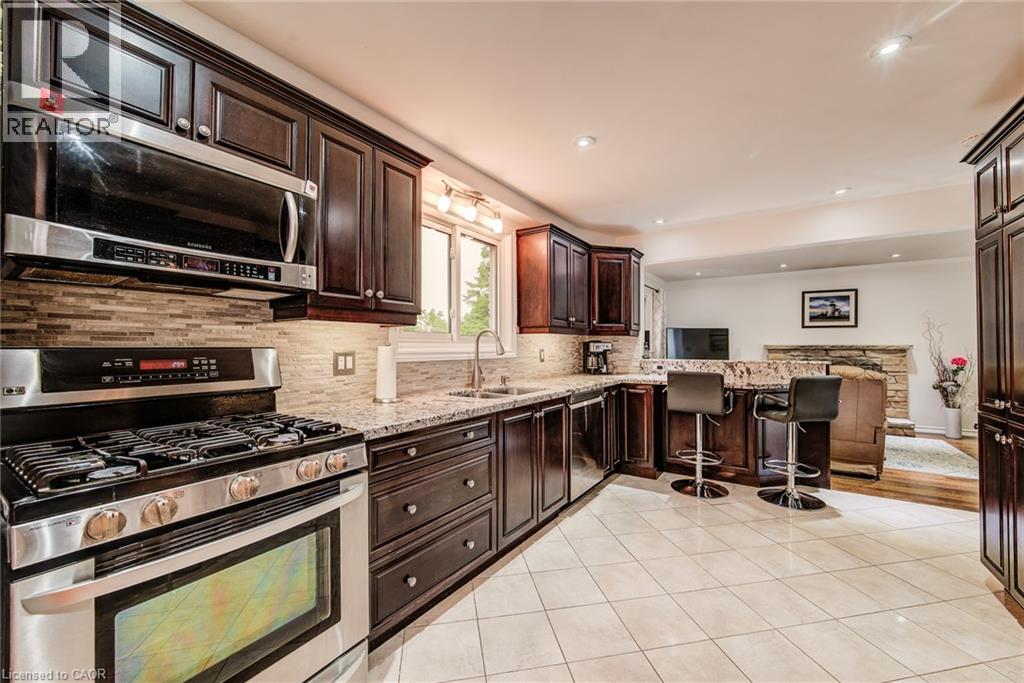 215 FORESTWOOD Drive thumbnail 7