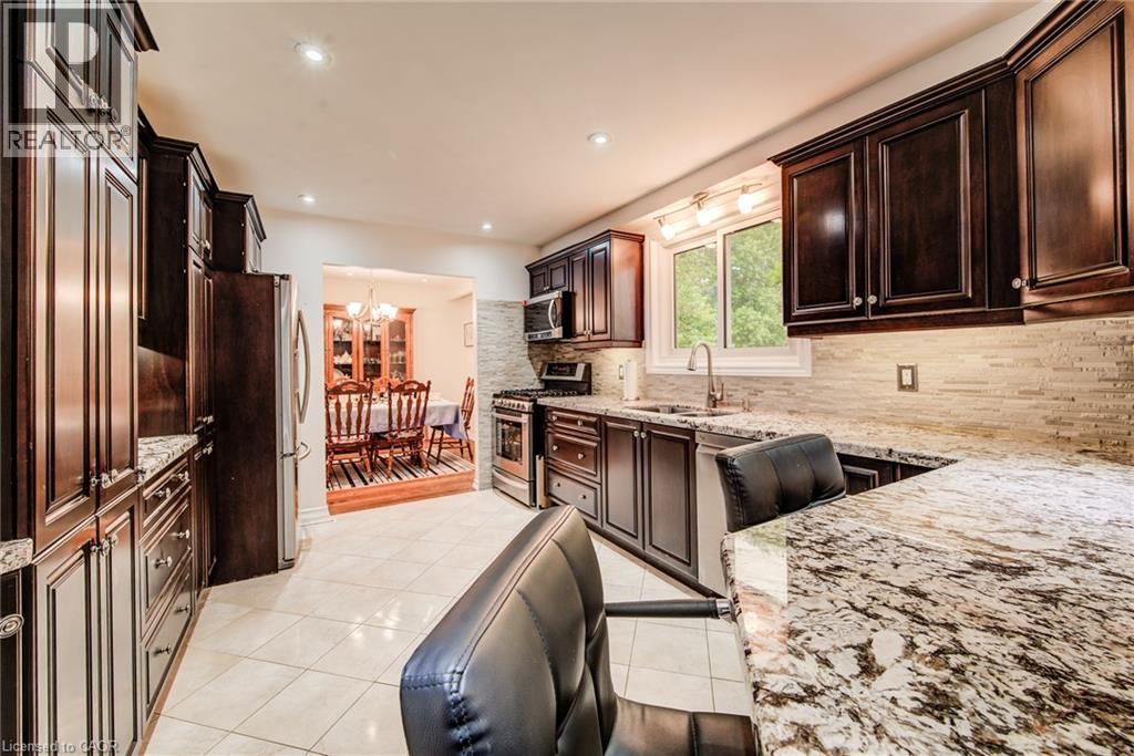 215 FORESTWOOD Drive thumbnail 9