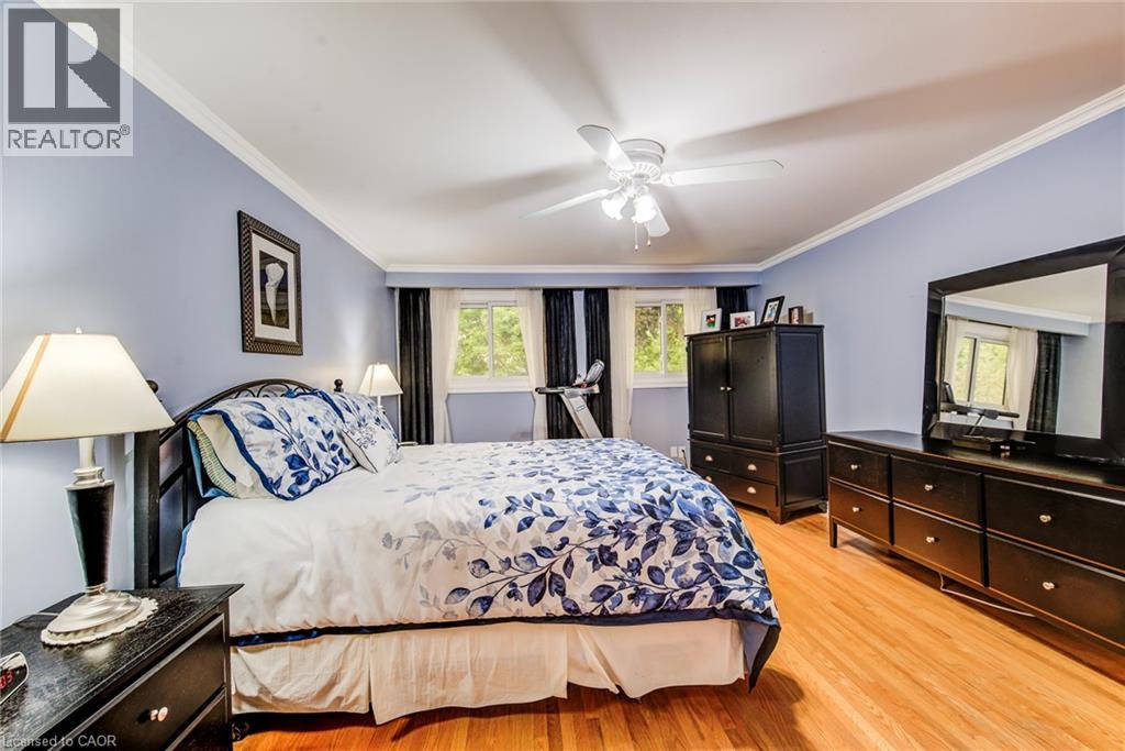 215 FORESTWOOD Drive thumbnail 26