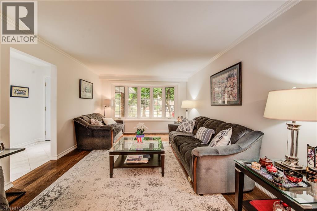 215 FORESTWOOD Drive thumbnail 5
