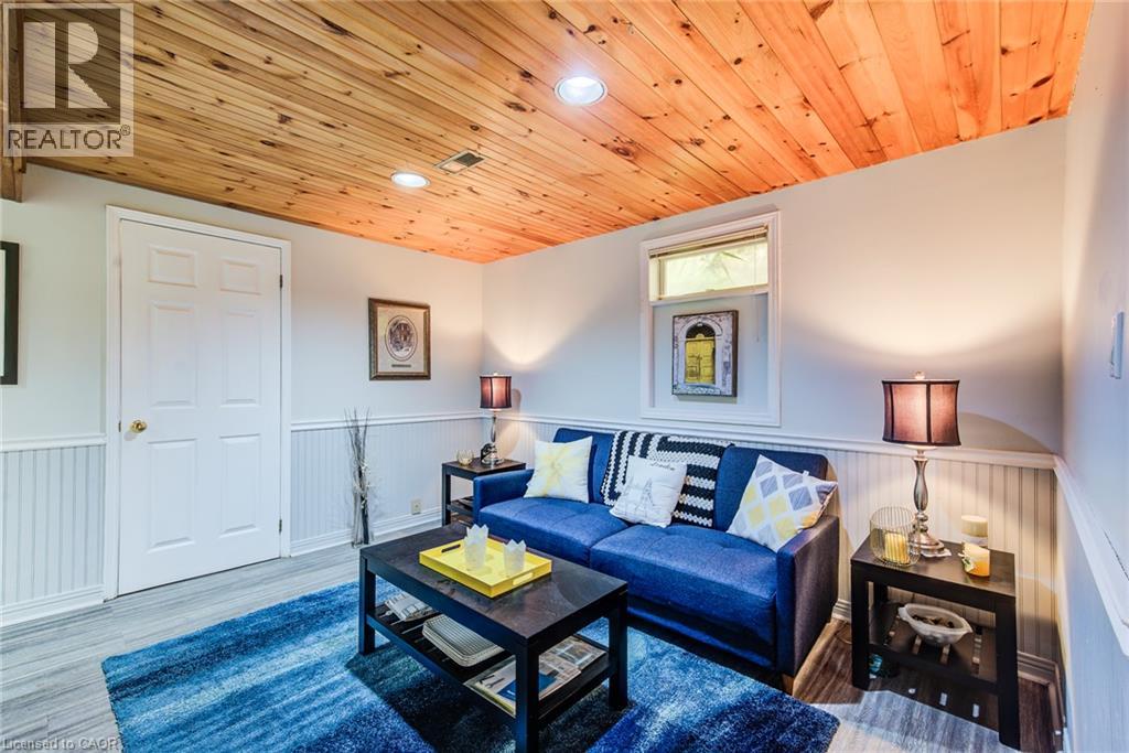 215 FORESTWOOD Drive thumbnail 31