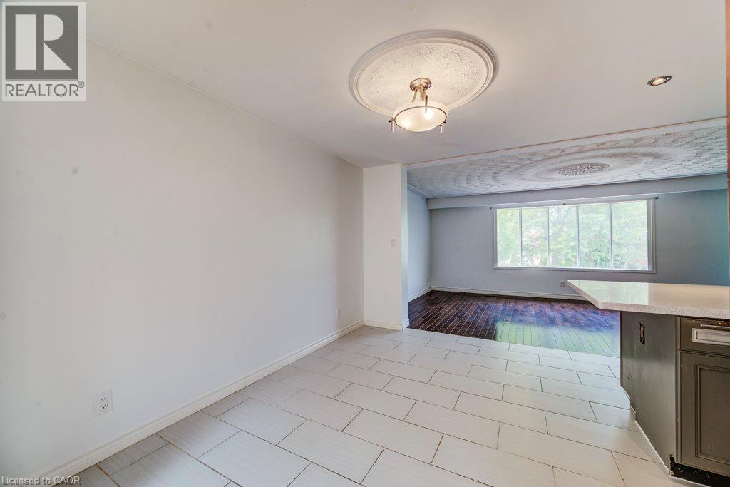 109 WHITE OAK Place thumbnail 13