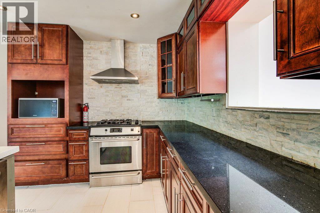 109 WHITE OAK Place thumbnail 11