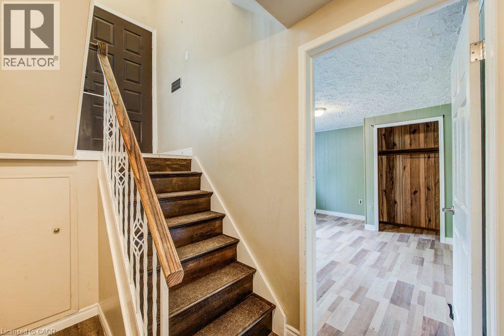 109 WHITE OAK Place thumbnail 23