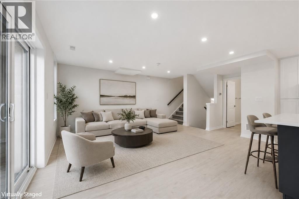 525 ERINBROOK Drive Unit# B039 thumbnail 12