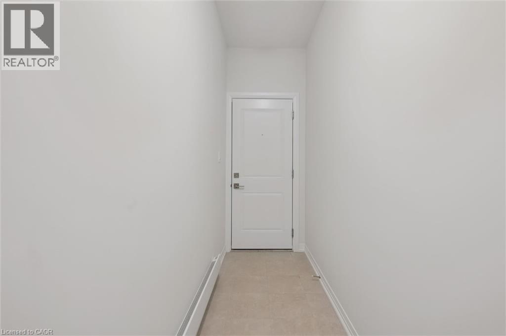 525 ERINBROOK Drive Unit# B039 thumbnail 6