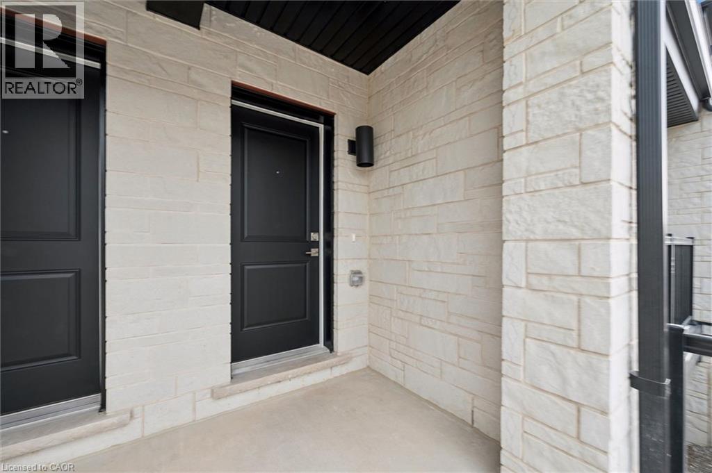 525 ERINBROOK Drive Unit# B039 thumbnail 5