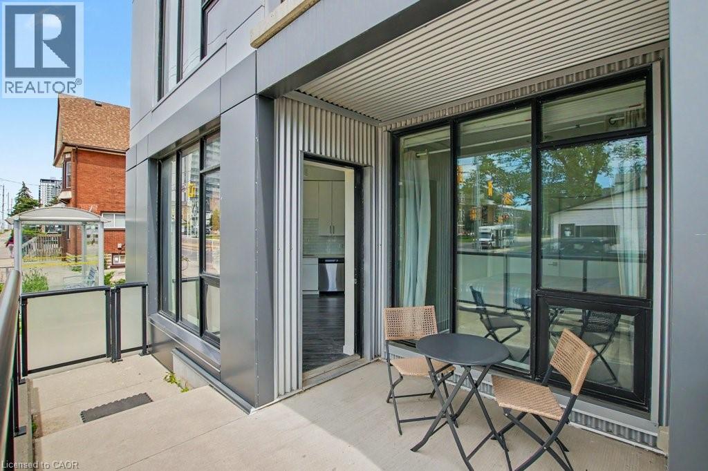 690 KING Street W Unit# 101 thumbnail 21