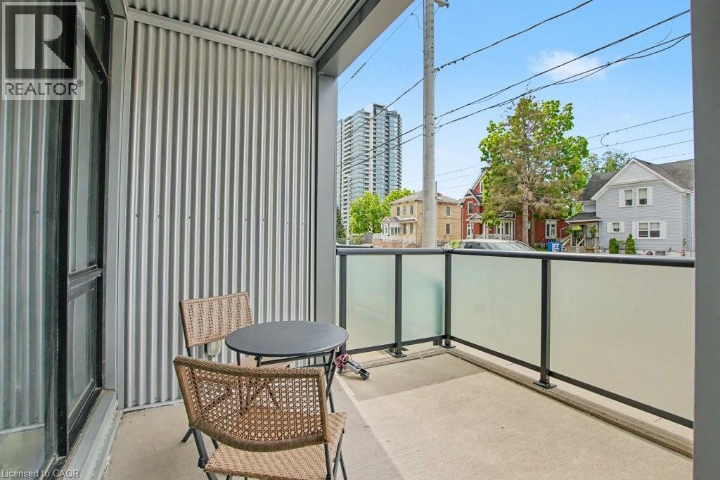 690 KING Street W Unit# 101 thumbnail 20
