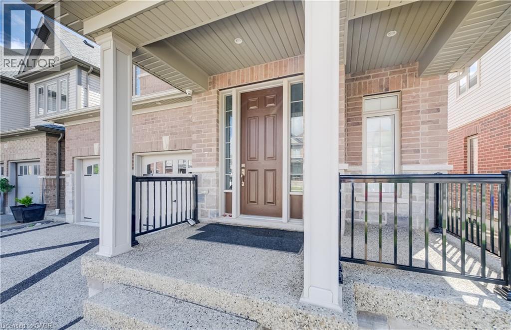 588 BECKVIEW Crescent thumbnail 4
