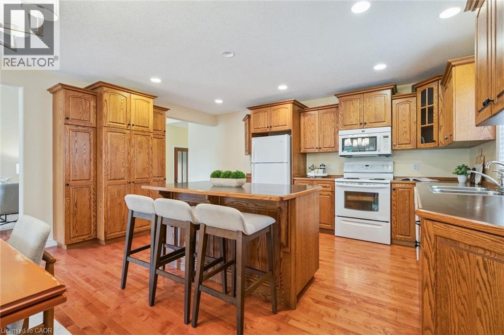 102 BROOKMEAD Street thumbnail 8