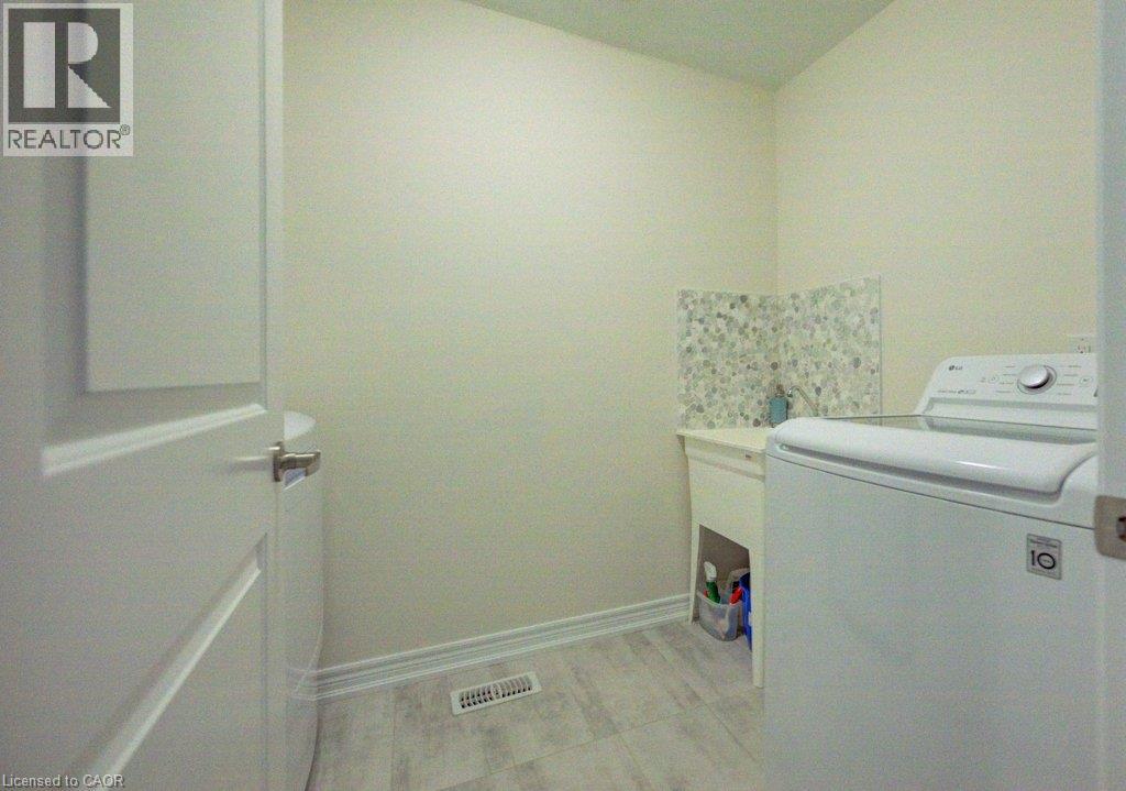 137 HALDIMAND Street thumbnail 36