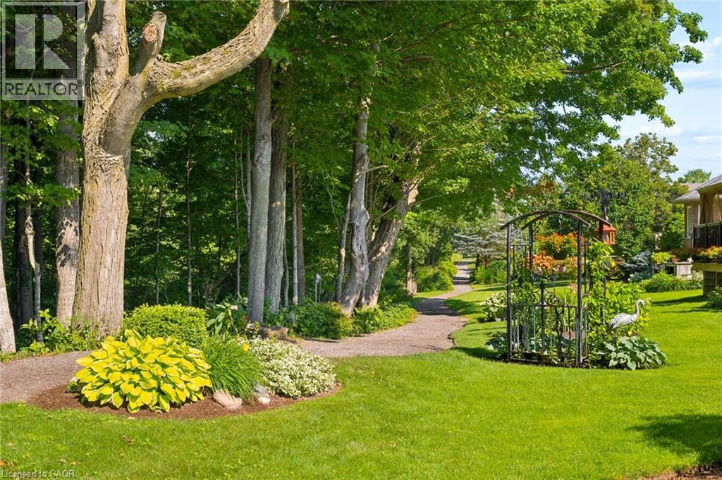 28 SUN VALLEY Drive thumbnail 33