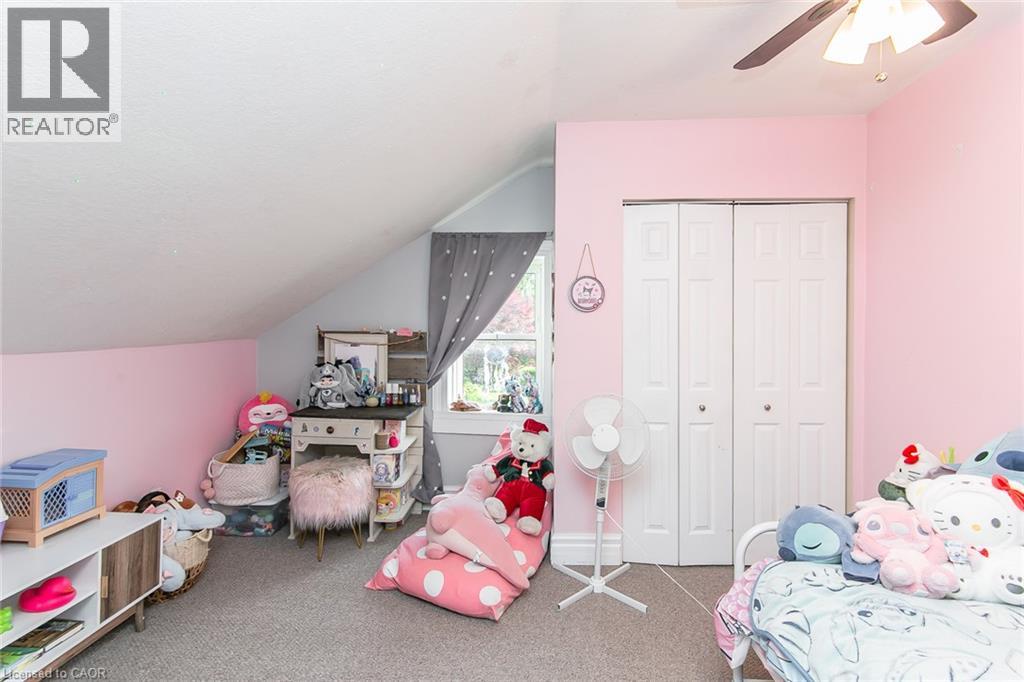 393 HURON Street thumbnail 21