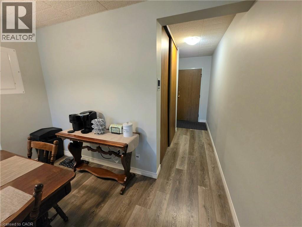 24 MOOREGATE Crescent Unit# 103 thumbnail 18