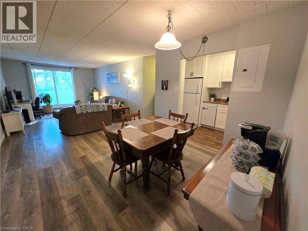 24 MOOREGATE Crescent Unit# 103 thumbnail 8