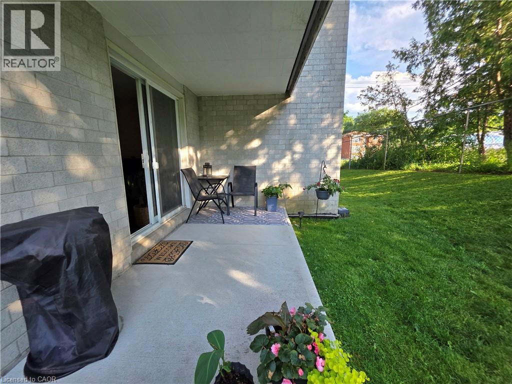 24 MOOREGATE Crescent Unit# 103 thumbnail 3