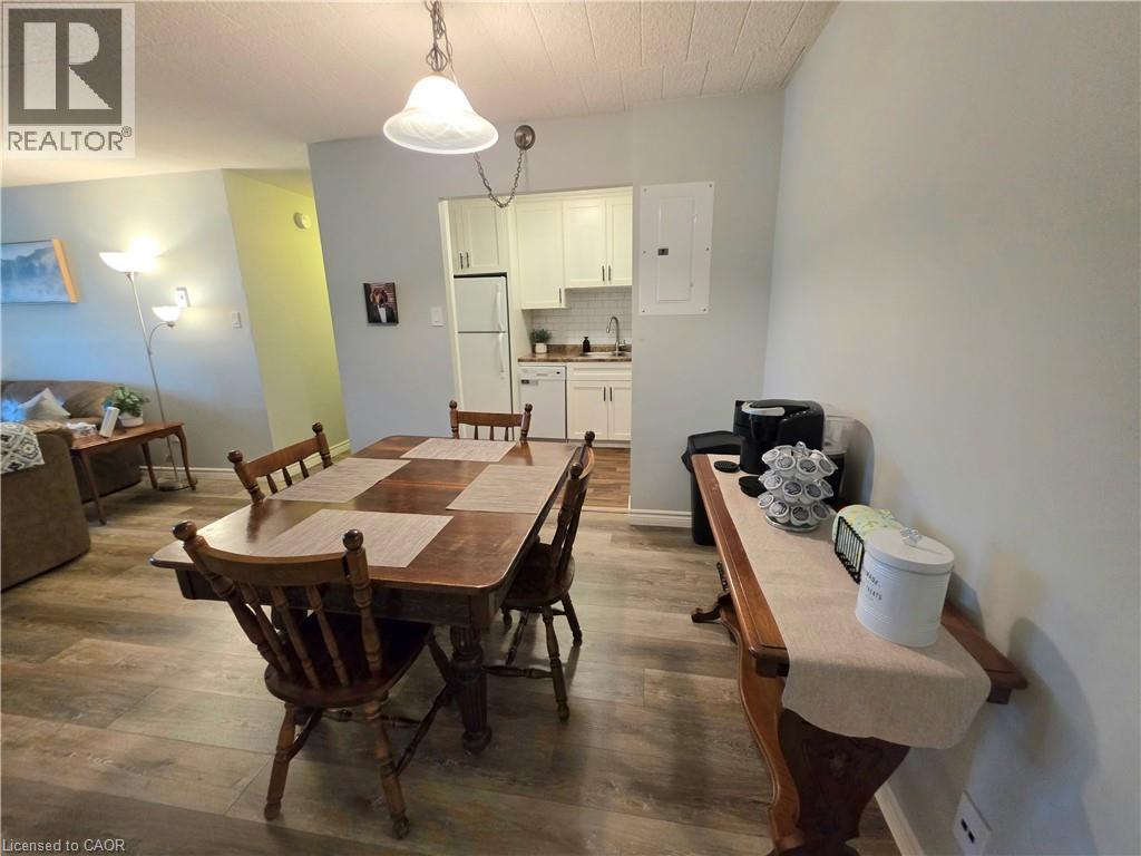 24 MOOREGATE Crescent Unit# 103 thumbnail 7