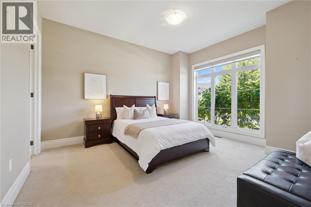 596 REGAL Place thumbnail 29