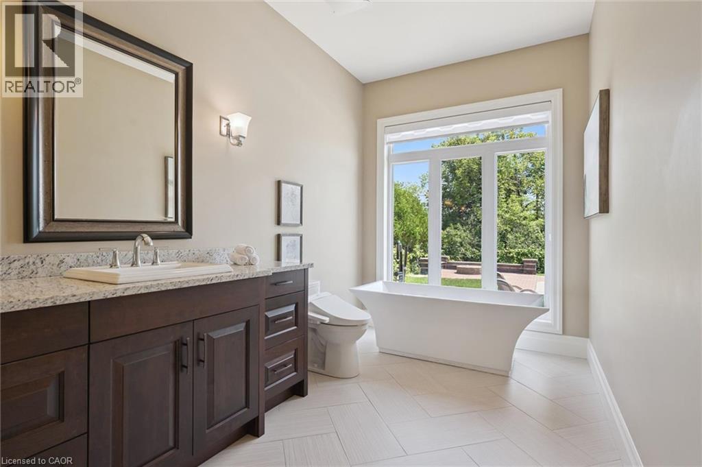 596 REGAL Place thumbnail 25