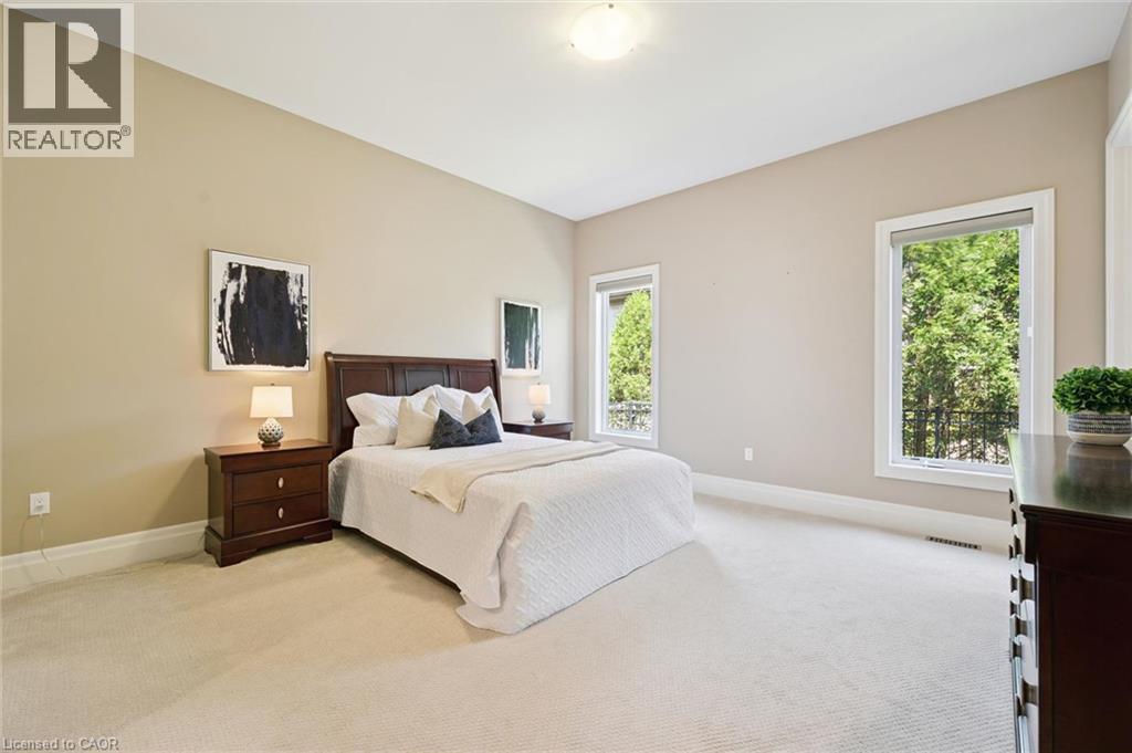 596 REGAL Place thumbnail 26