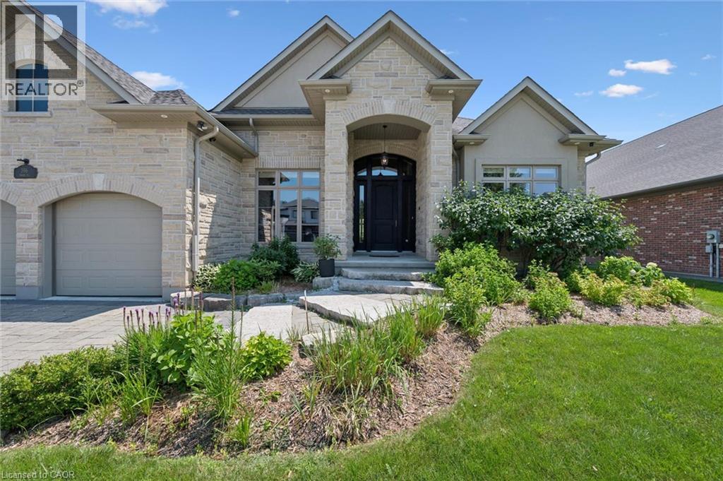 596 REGAL Place thumbnail 5