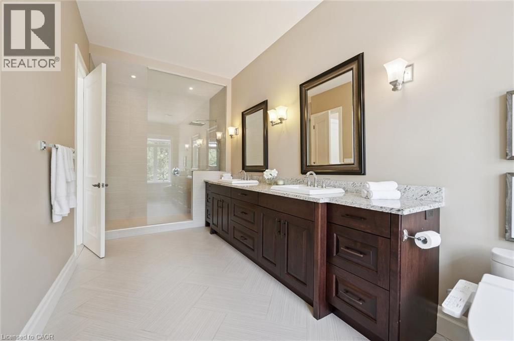 596 REGAL Place thumbnail 24