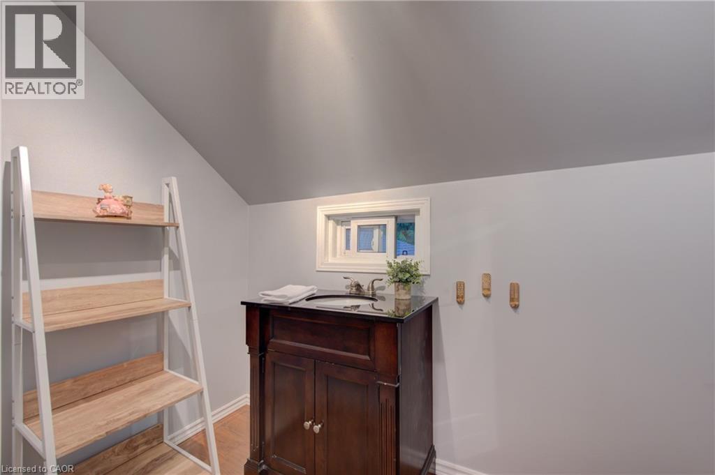 5421 KING Street thumbnail 29