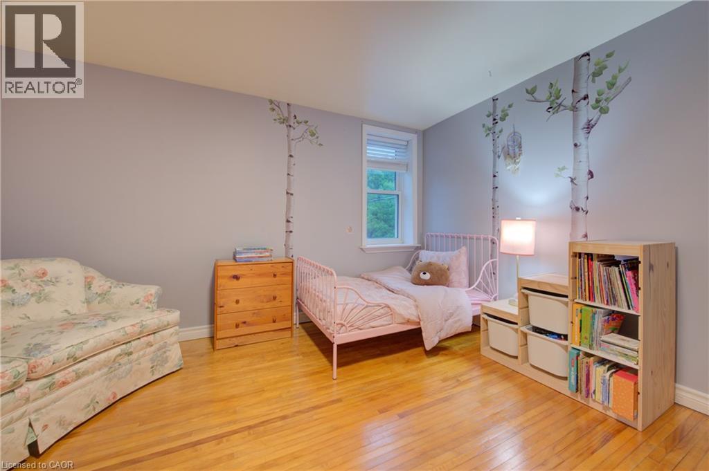 5421 KING Street thumbnail 31