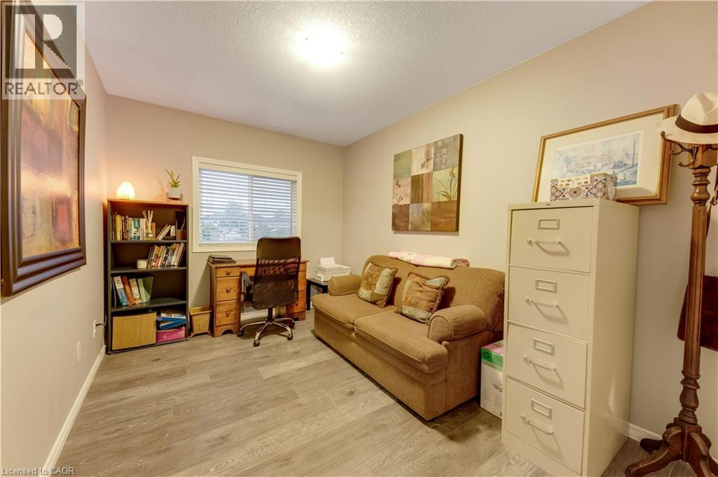 168 MAITLAND Street thumbnail 24