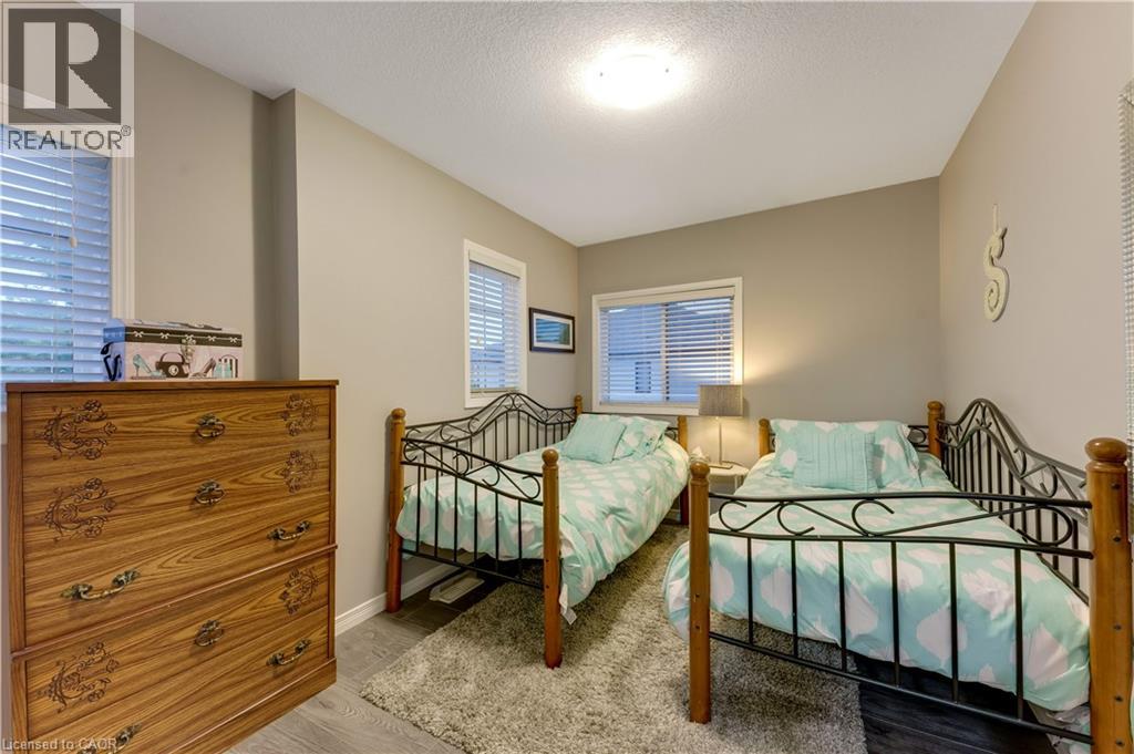 168 MAITLAND Street thumbnail 22