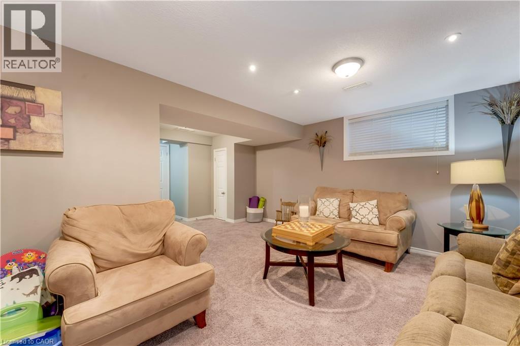 168 MAITLAND Street thumbnail 30