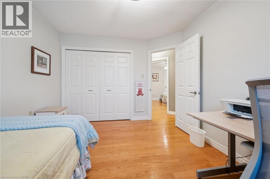 353 TWINFLOWER Crescent thumbnail 24