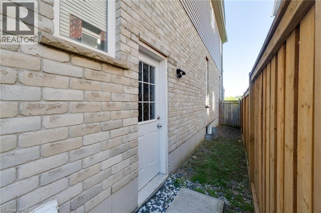 56 SMITH'S CREEK Drive thumbnail 41