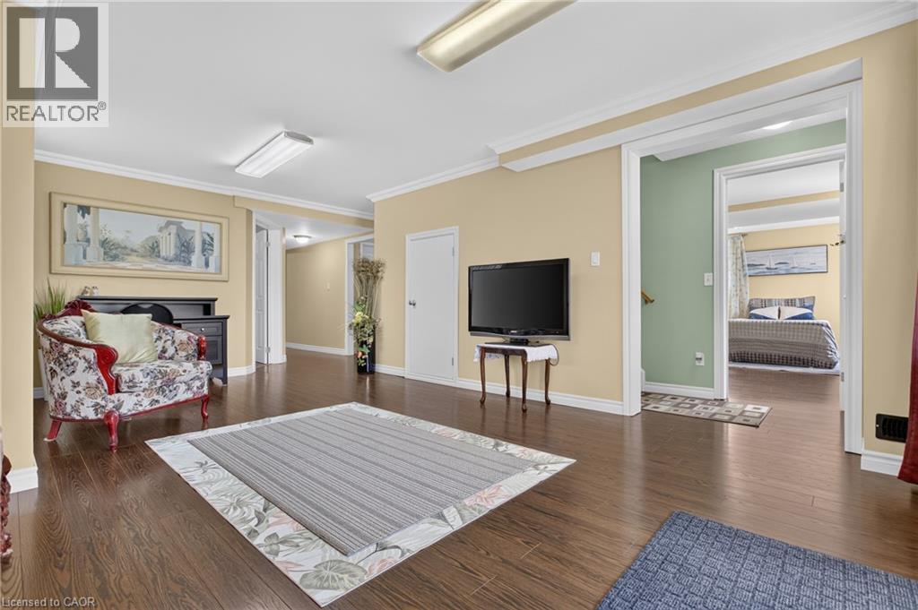 118 CHESTER Drive thumbnail 31