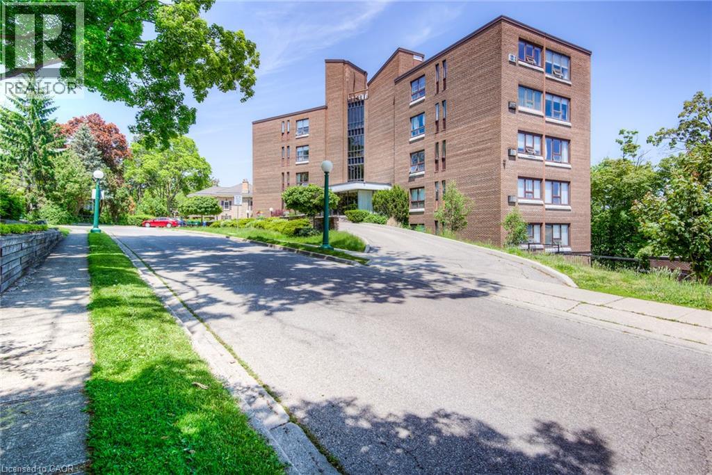 26 WENTWORTH Avenue Unit# 5S thumbnail 3
