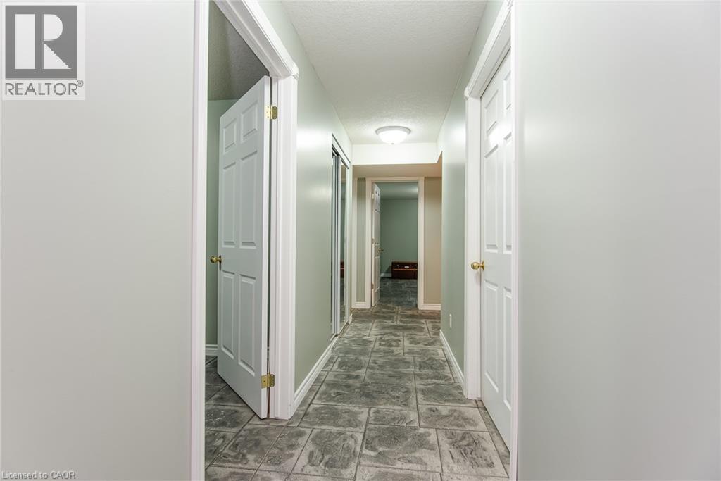 190 LASCHINGER Boulevard thumbnail 35