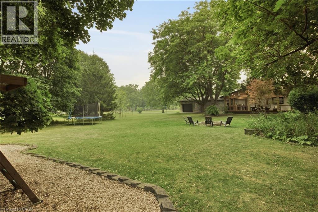 8 SQUIRE Court thumbnail 47