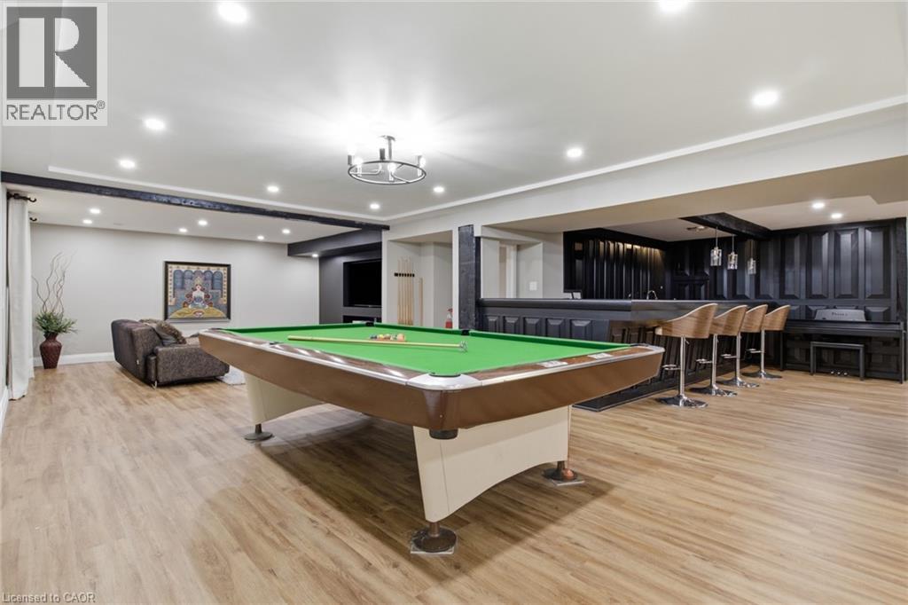 8 SQUIRE Court thumbnail 30