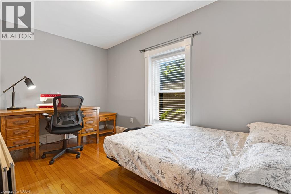 630 LAWRENCE Street thumbnail 27